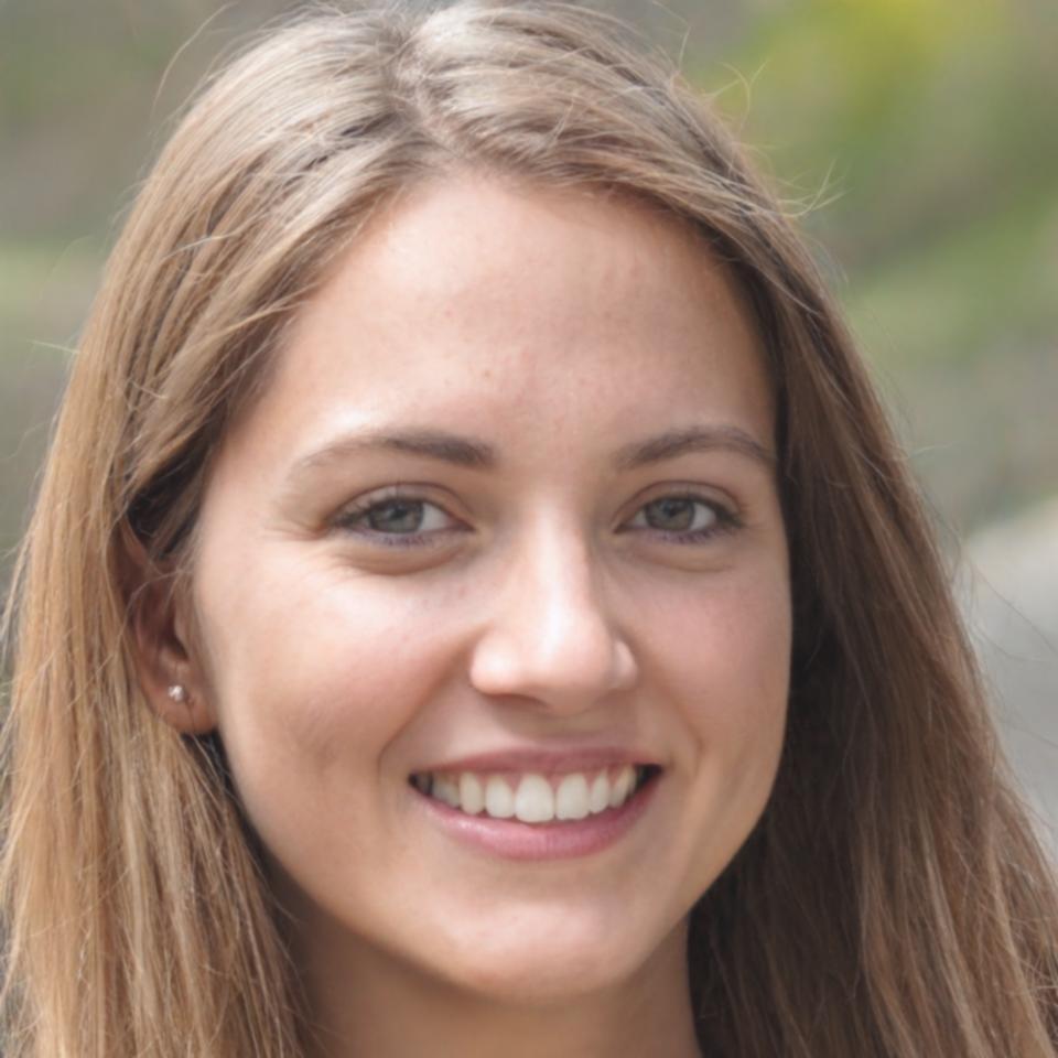 Elena Martínez, especialista en análisis financiero y directora de contenidos de fenoravexiloq